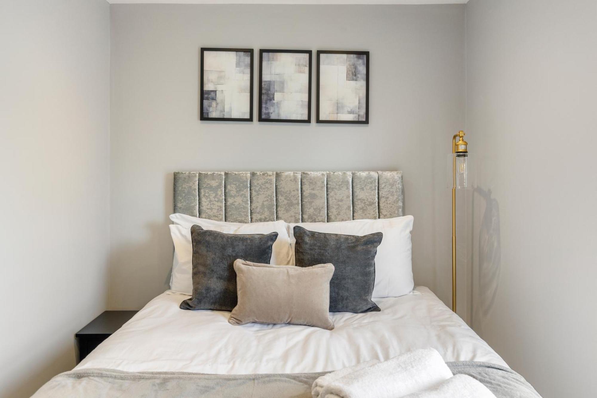 Wembley Luxury 3 Bedroom Londres Extérieur photo